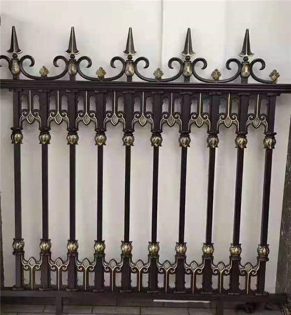 �Fˇ����